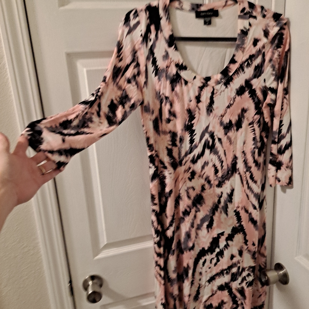 Karen Kane M Crew Neck A-Frame Sundress Pink and Black - Picture 3 of 6